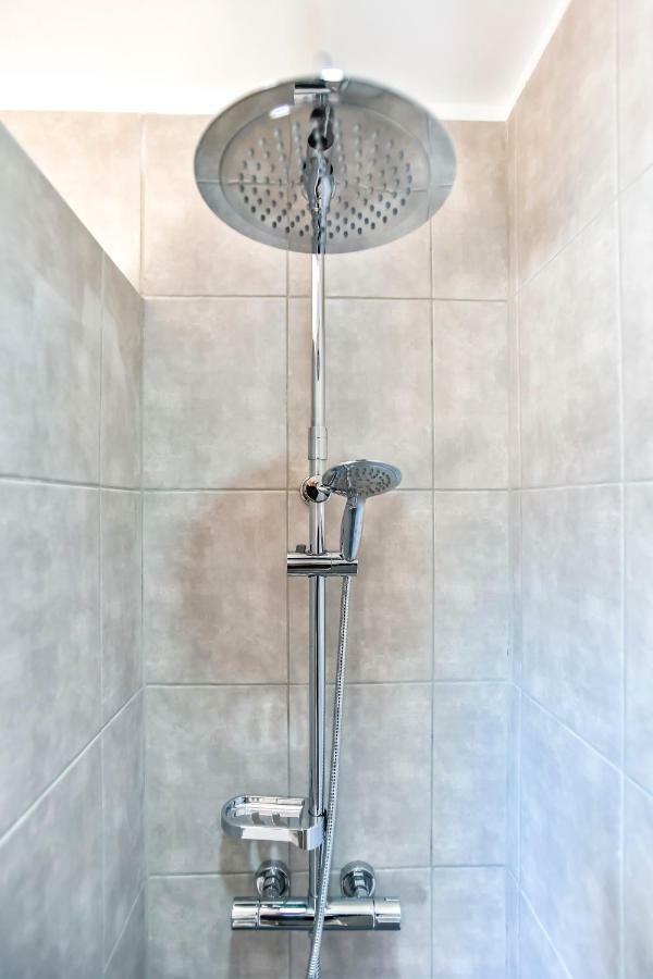 Appartement Basic Platja à Barcelone Extérieur photo