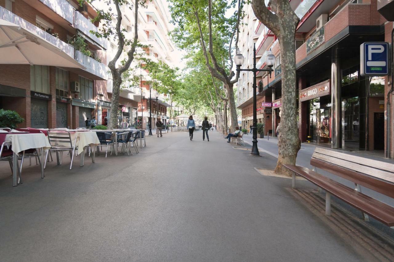 Appartement Basic Platja à Barcelone Extérieur photo